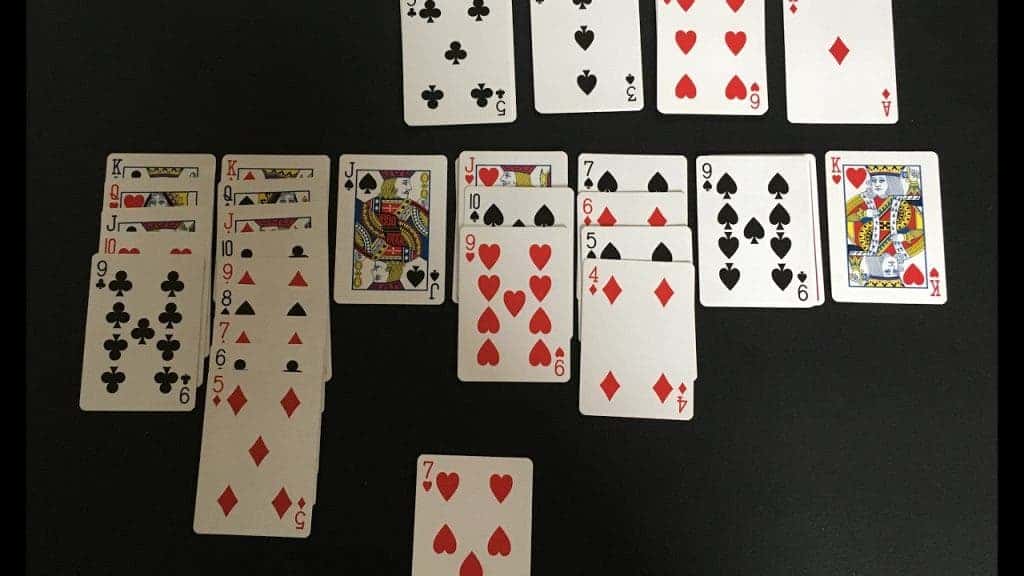 3 Best Solitaire websites to play at when you are bored