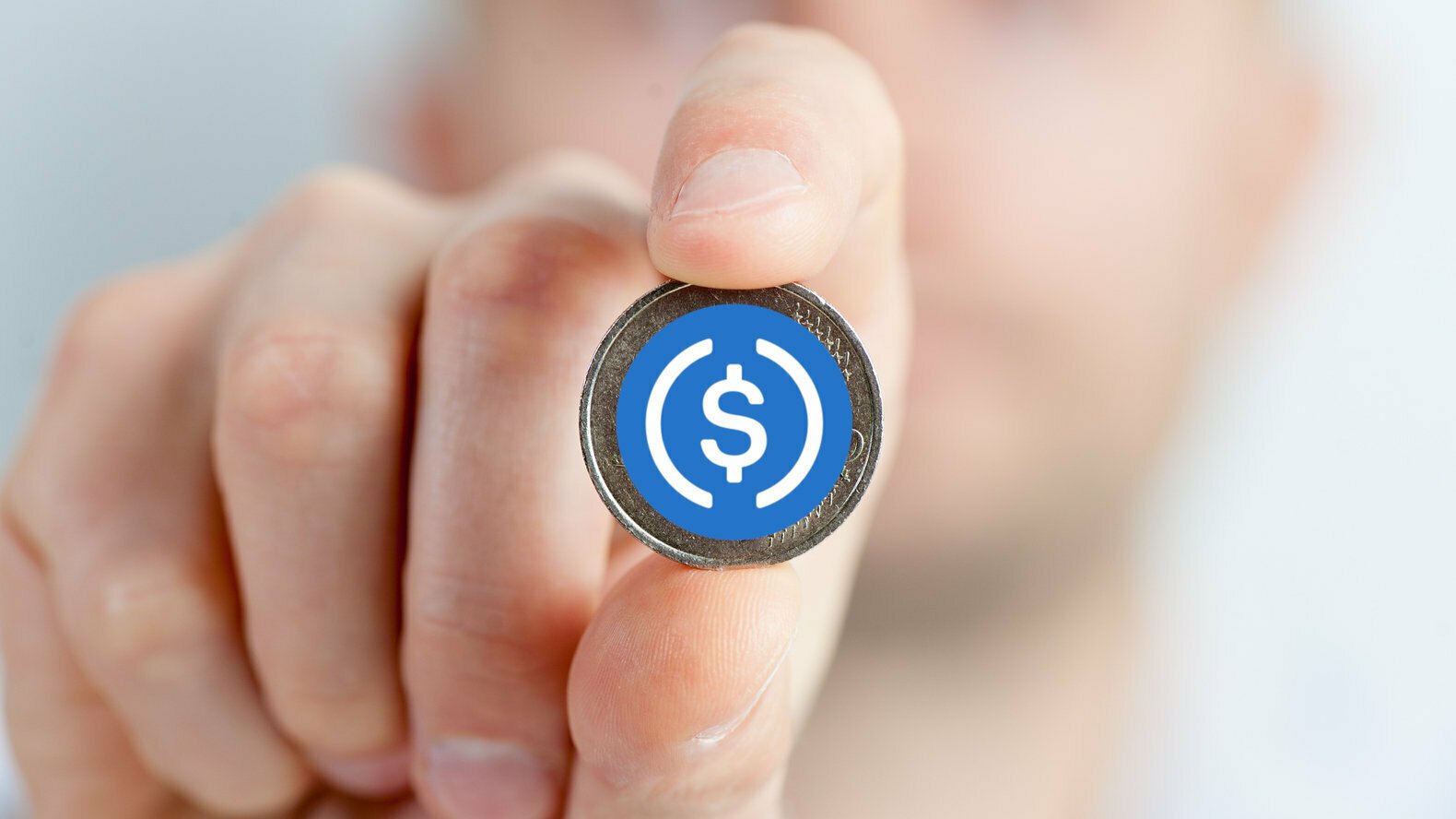 Coinbase Removes USD Coin (USDC)”Backed By Dollar” Statement