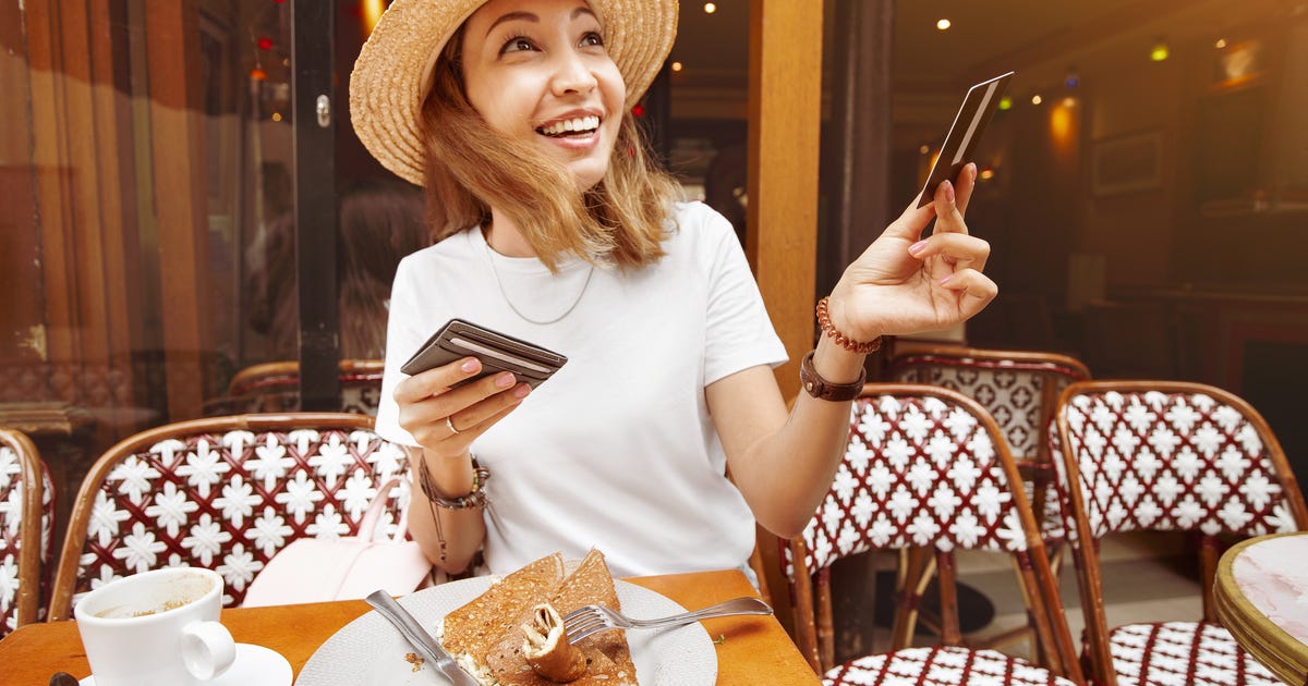 Best Credit Card Welcome Bonuses for July 2022 Make sure you can unlock the welcome bonus by reaching the spending threshold — you only have a short amount of time.