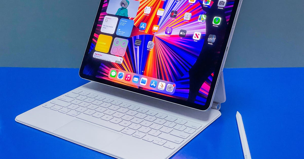 Does the Near-Perfect MacBook Air Leave Room for the iPad? Apple's Mac lineup keeps getting more polished, but the iPad remains an evolutionary question mark.