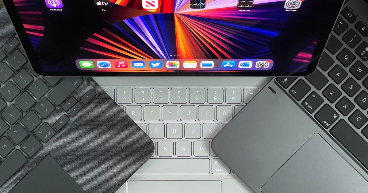 How to Pick the Best Keyboard Case for the New 2021 iPad Pro It's Apple versus Brydge versus Logitech in the battle to make your new M1 iPad feel more like a laptop.