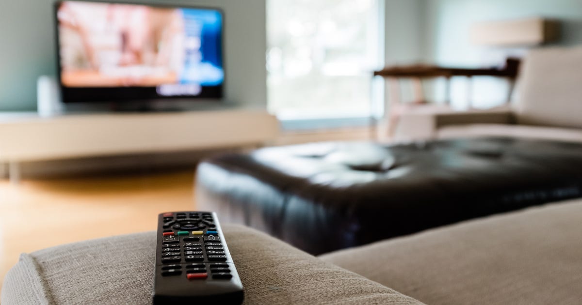 Setting Up a New TV Over the Holidays? Avoid These 12 Mistakes Give yourself the gift that keeps on giving: proper TV placement.