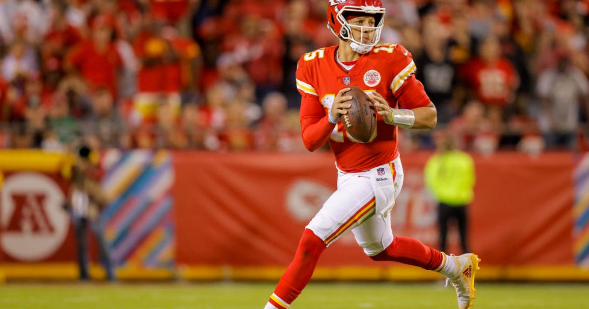 Watch Chiefs Game: How to Stream Today's NFL Week 10 Contest Want to watch the Kansas City Chiefs face the Jacksonville Jaguars today? Here's everything you need to stream Sunday's 1 p.m. ET matchup on CBS.