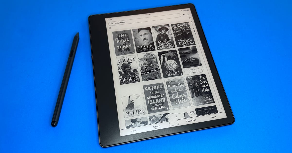 Amazon's Kindle Scribe Wants to Make Reading and Writing Hot Again Exclusive: The newest distraction-free Kindle, now with a pen, is designed to lure you into a devoted fellowship of E Ink fans.