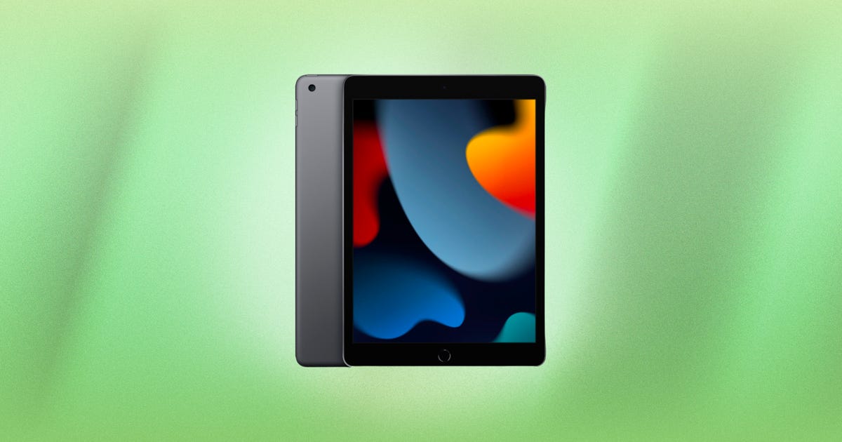 Snag Apple's 10.2-Inch iPad at Its Best Price to Date (Save $79) Apple's 2021 iPad is a great entry-level tablet at just $250.