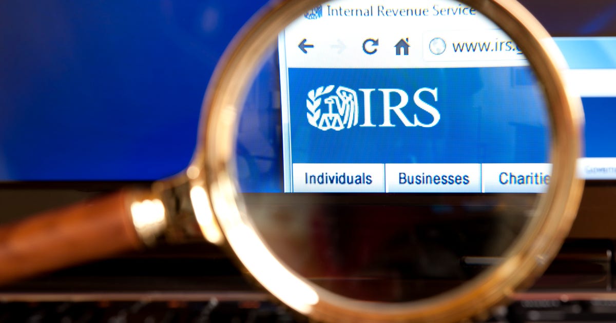 IRS Warns of New Tax Scam Involving W-2 Forms "We worry that innocent taxpayers could be at risk of being tempted into falling into a trap," said Acting IRS Commissioner Doug O'Donnell.