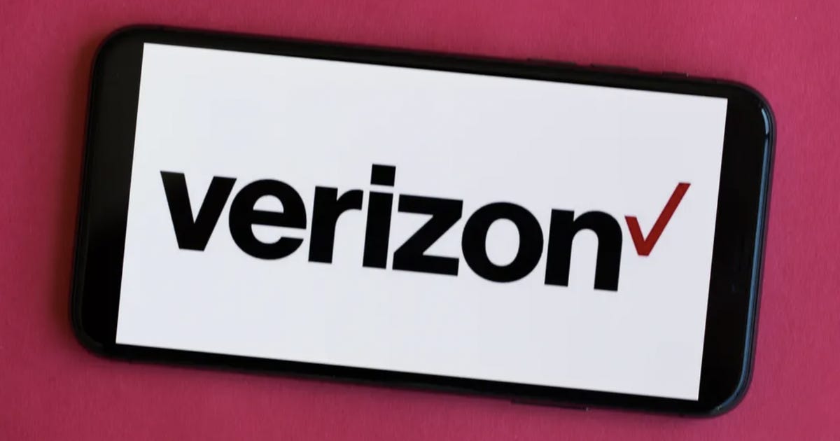 Verizon's Faster 5G Coverage Now Reaches 200 Million People The carrier's midband and millimeter wave flavors of its 5G network have hit a milestone.