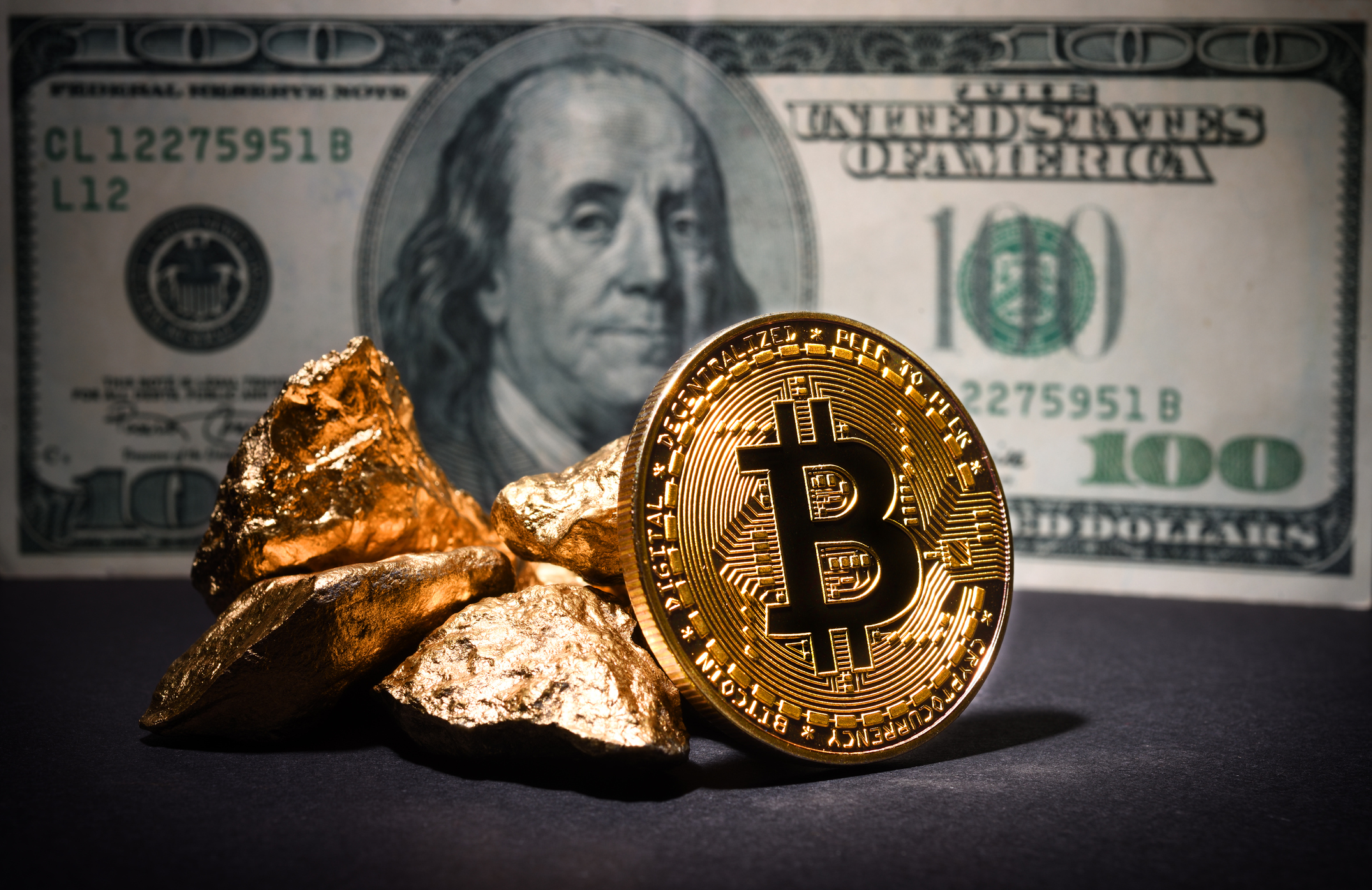 Bloomberg Expert Analyst Explains Why A Fall To $10,000 Isn’t Bad For Bitcoin